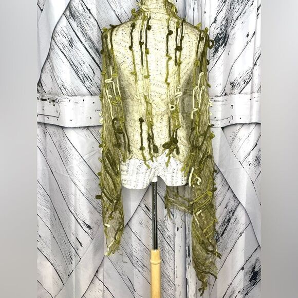 Open Weave Scarf w/ Loops Green - Picture 3 of 6